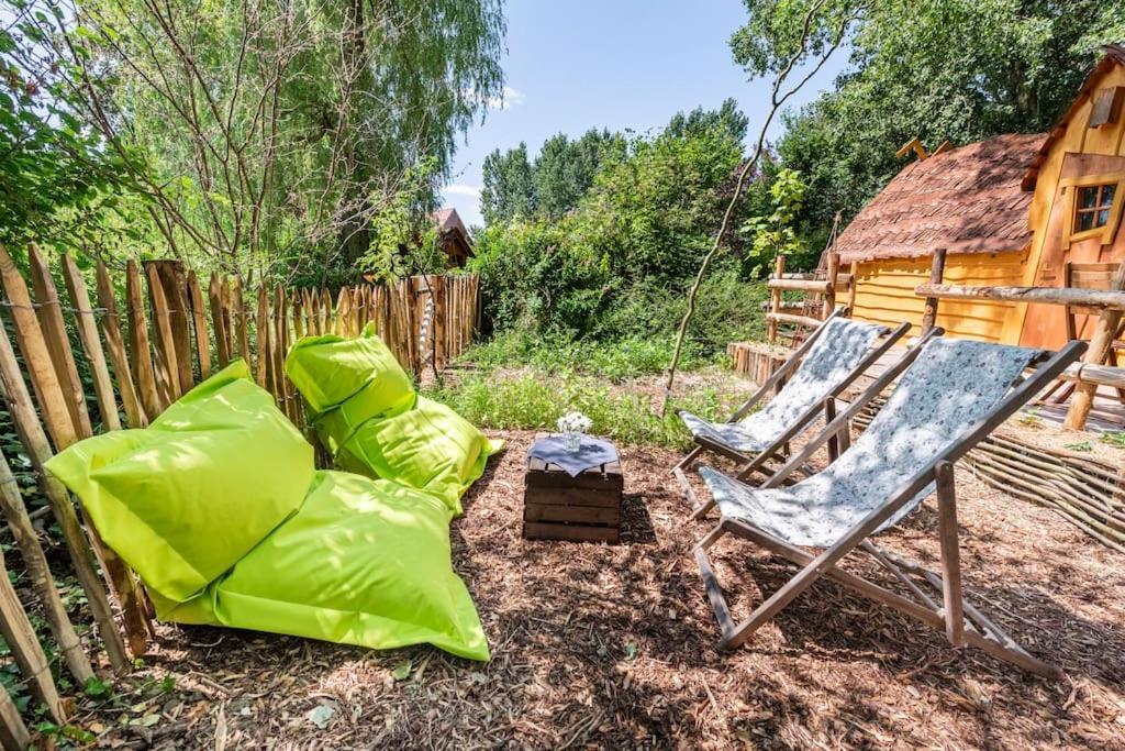 Au Pied Du Frene Villa Herzeele Ngoại thất bức ảnh